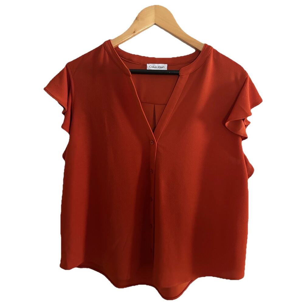 Calvin Klein blouse Sleeveless size large buttons